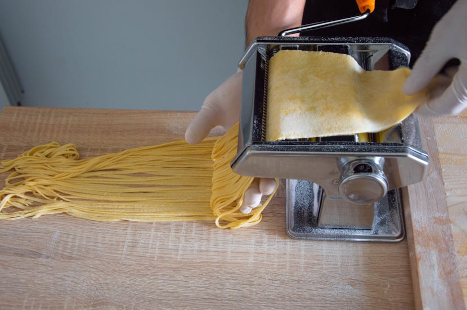 Pasta fresca fatta in casa preparata a mano